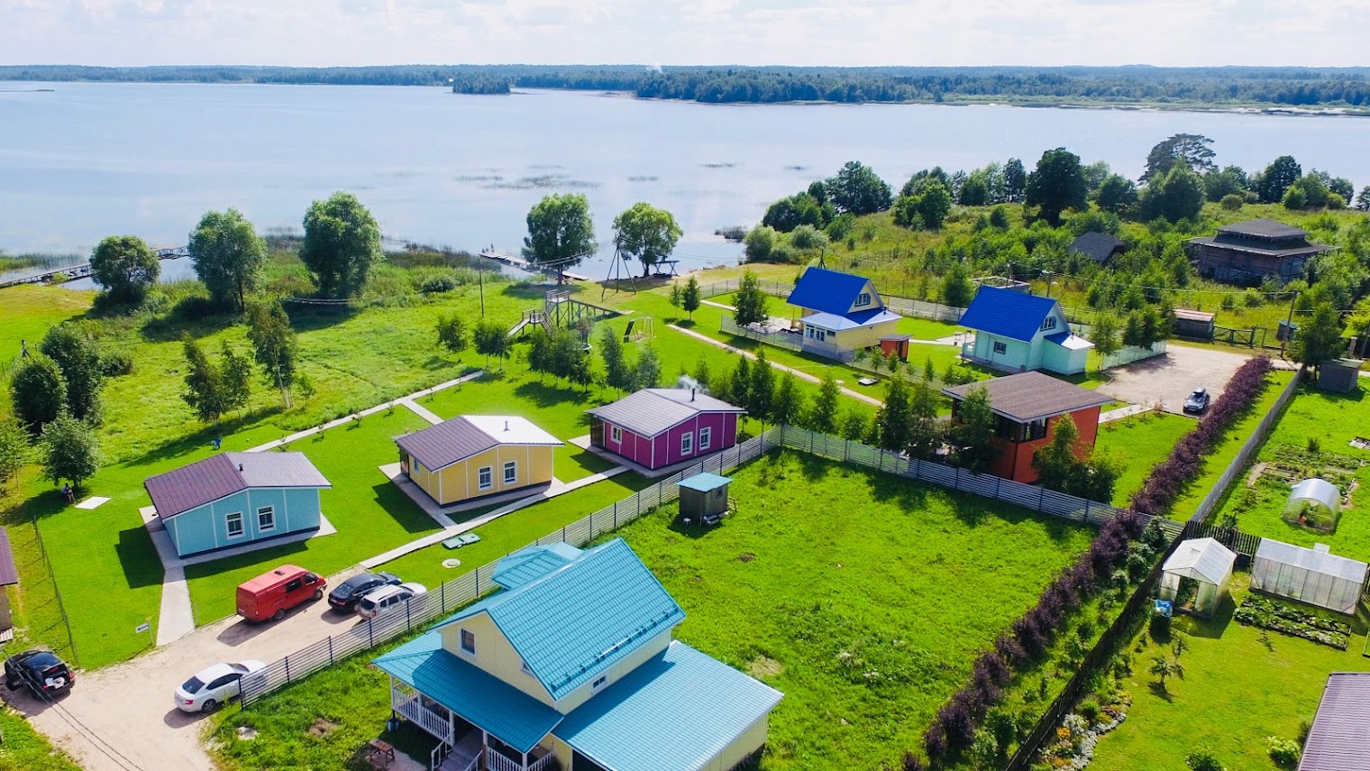 Коттеджный Комплекс "Озеро Врево"