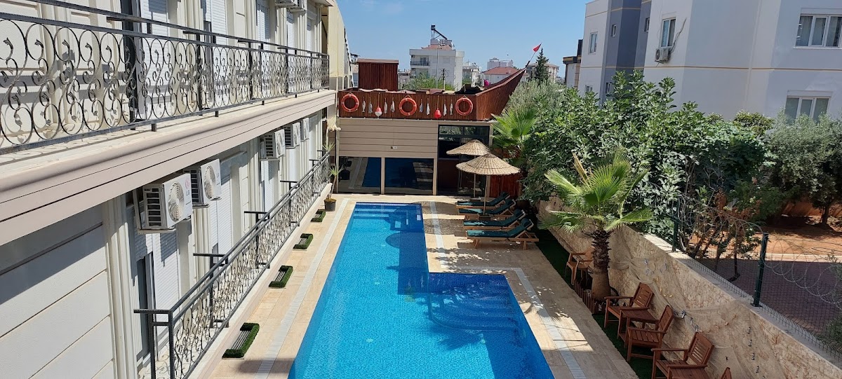 Flowers Hotel - photo 4
