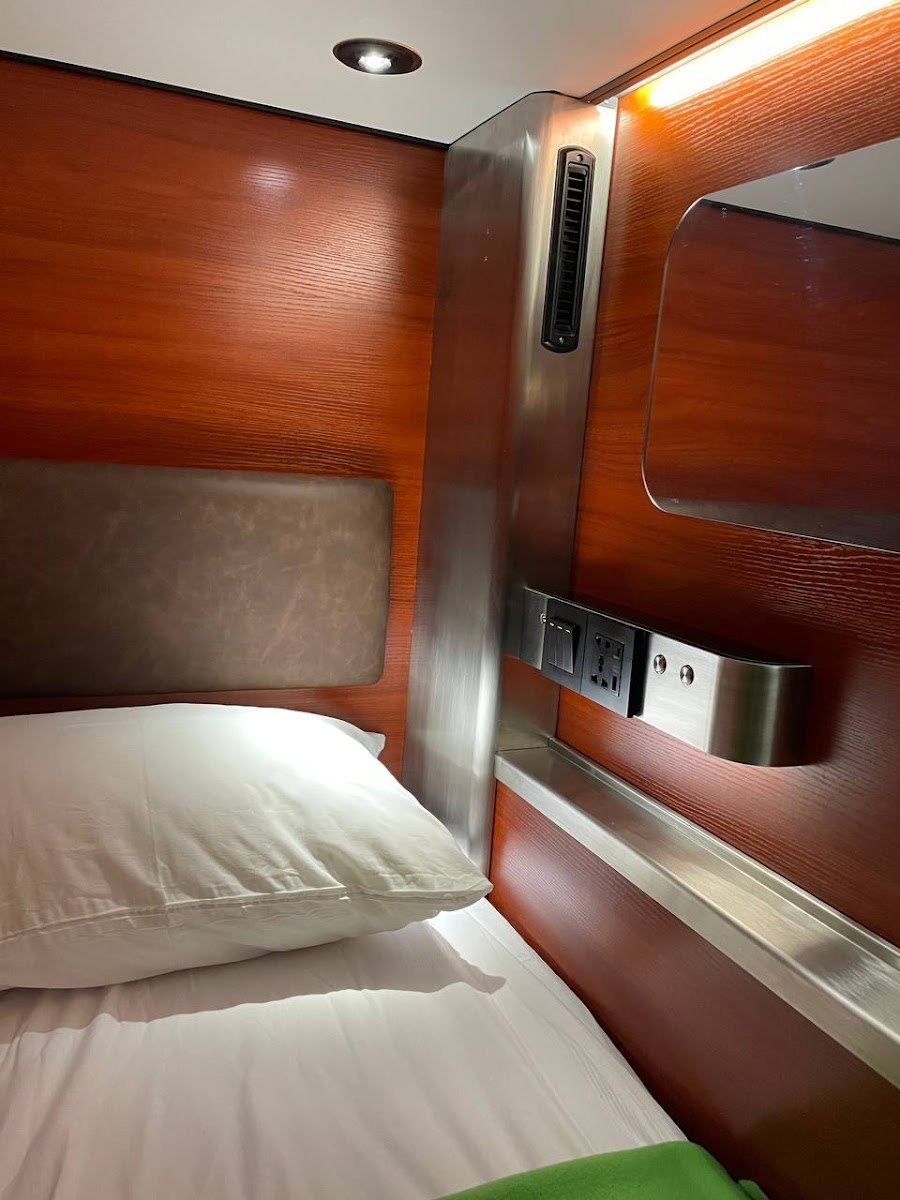 GettSleep Tolmachevo Airport (OVB) - photo 2