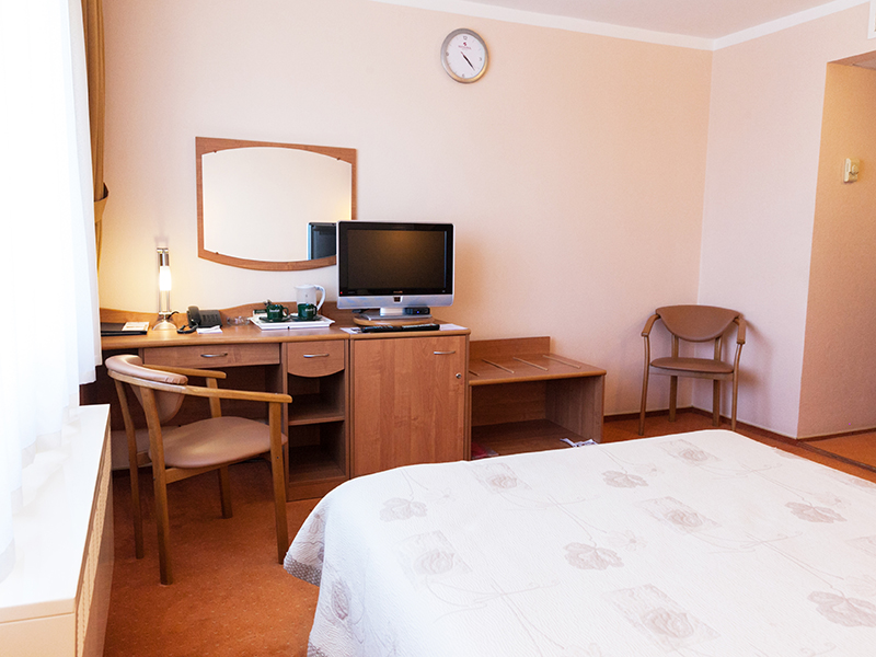 Maxima Slavia Hotel - photo 3