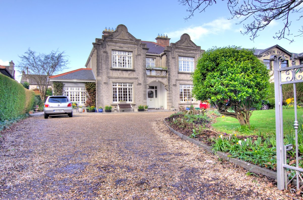 Ward Hotel - photo 2