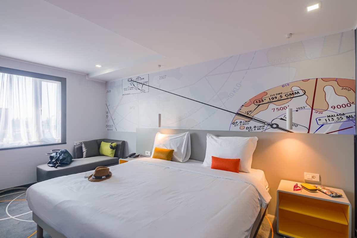 Ibis Styles Bucharest Airport - photo 2