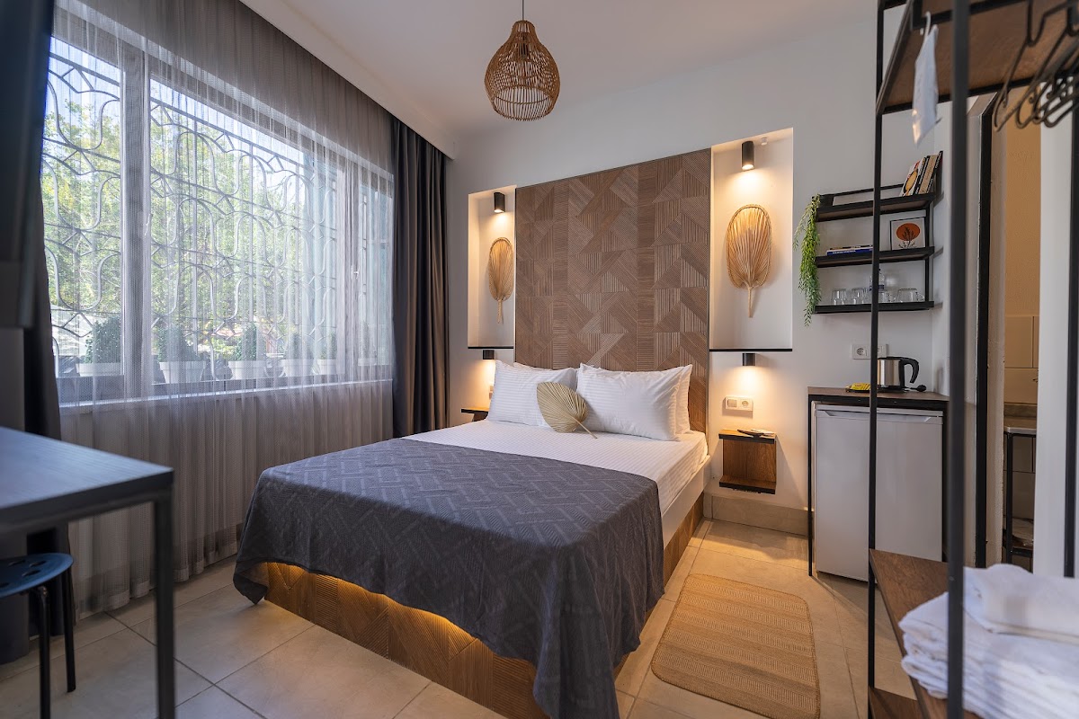 IZI Hotel - photo 2