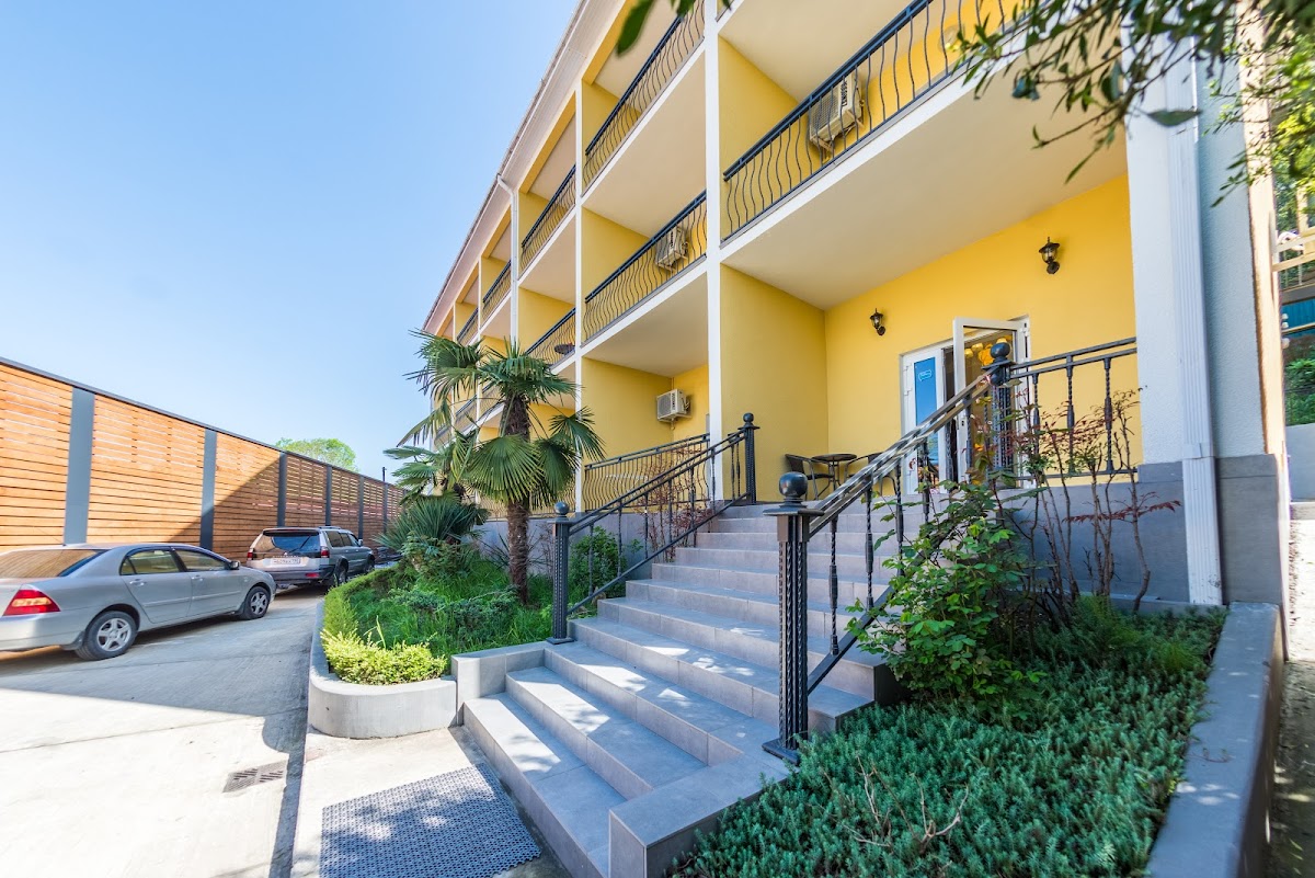 "Семейный отель Мадагаскар" Дагомыс - photo 3