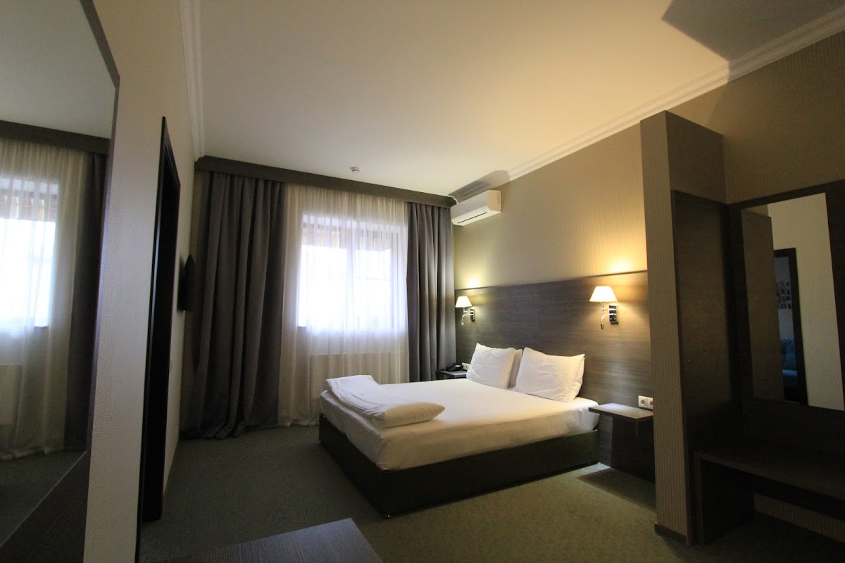 Meliton Hotel - photo 3