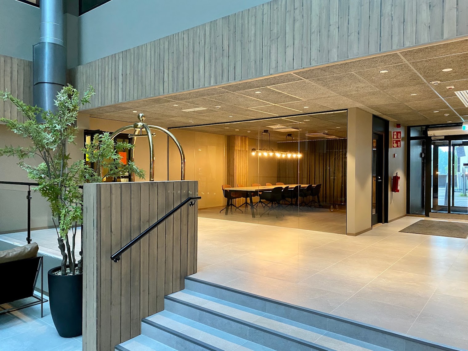 Airport Hotel Skyline