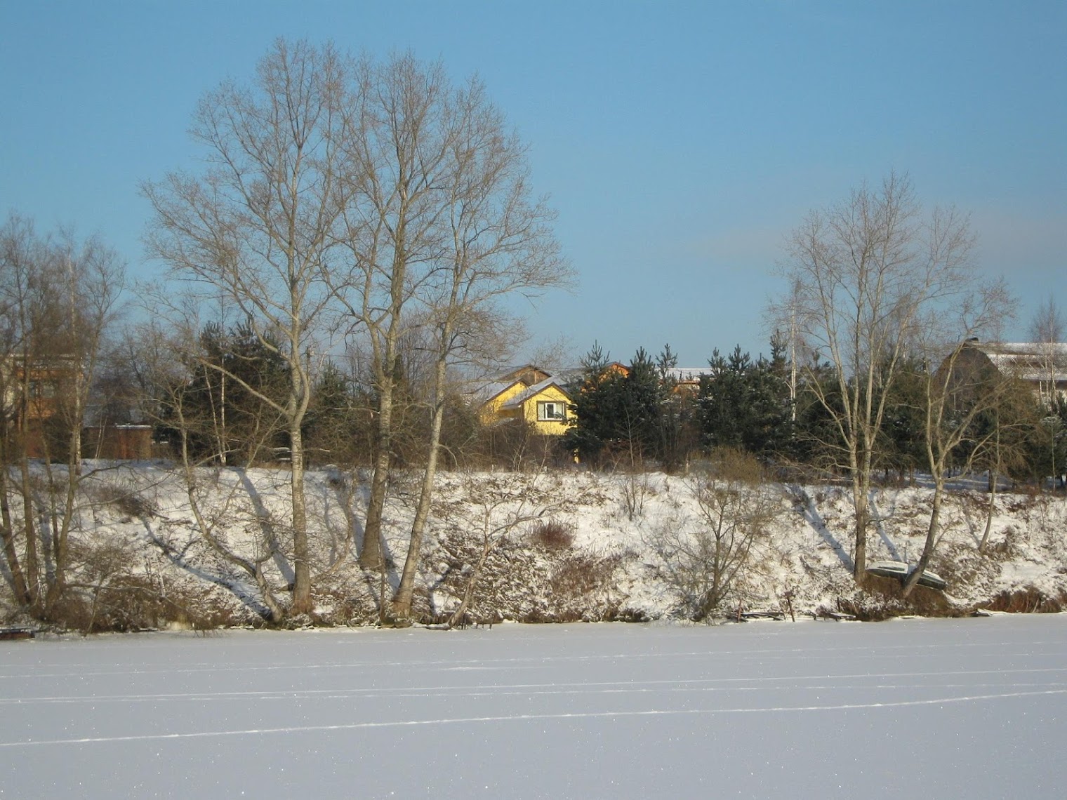 "Слободка 74", уютный домик на берегу водохранилища