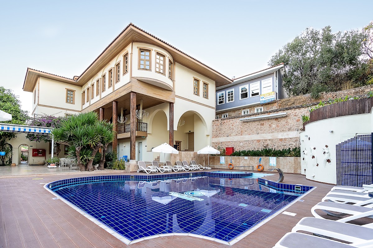 Hotel EUPHORIA - photo 4