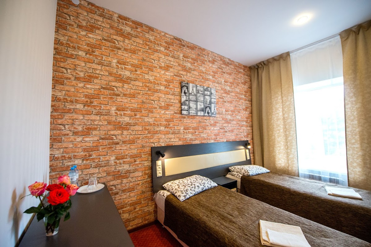 Three Rivers Hotel - photo 2