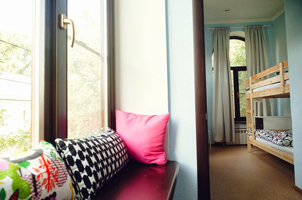 U Hostel - photo 4
