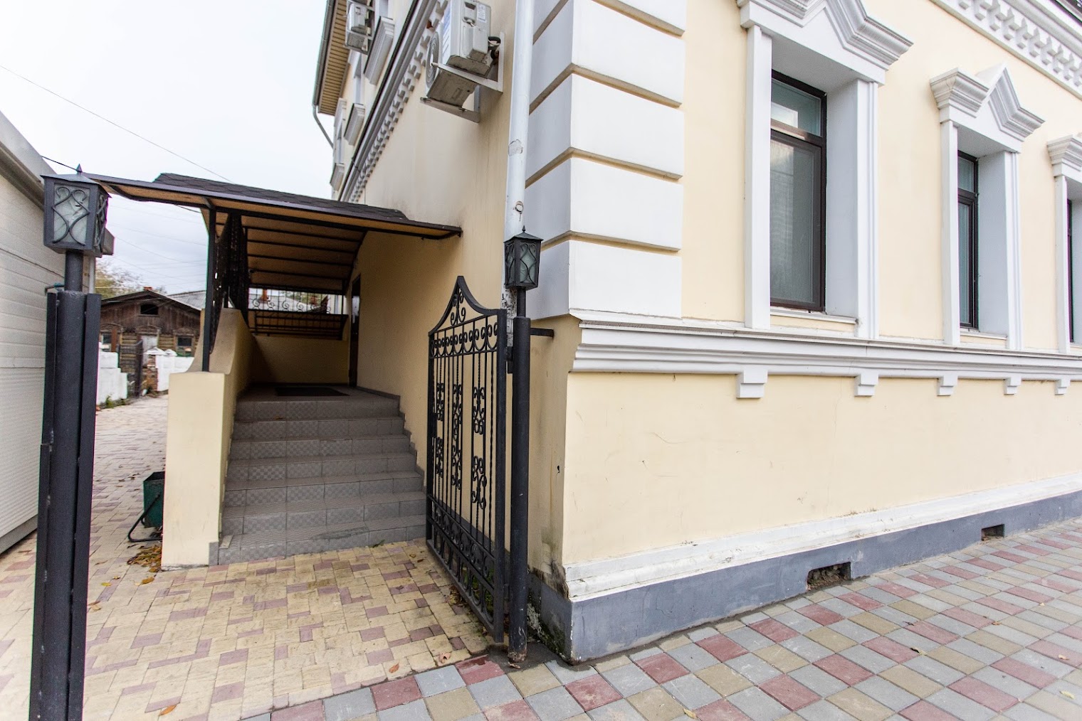 Гостиница ONEGINN HOME HOTEL