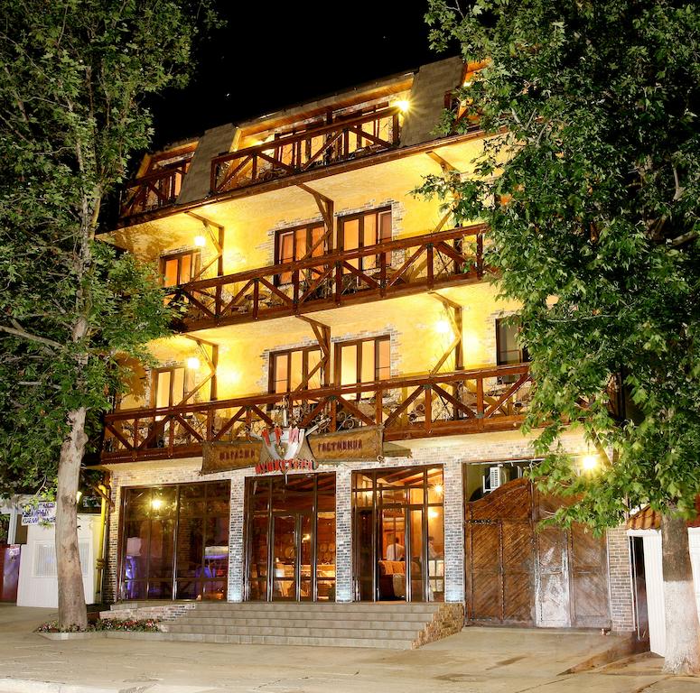 Люкс-отель "3 Мушкетёра"