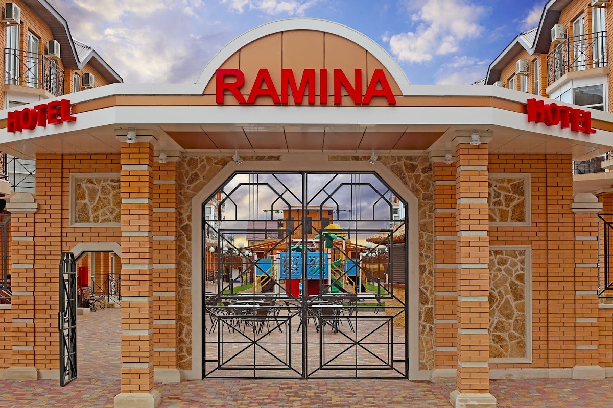Ramina Boutique Hotel - photo 2
