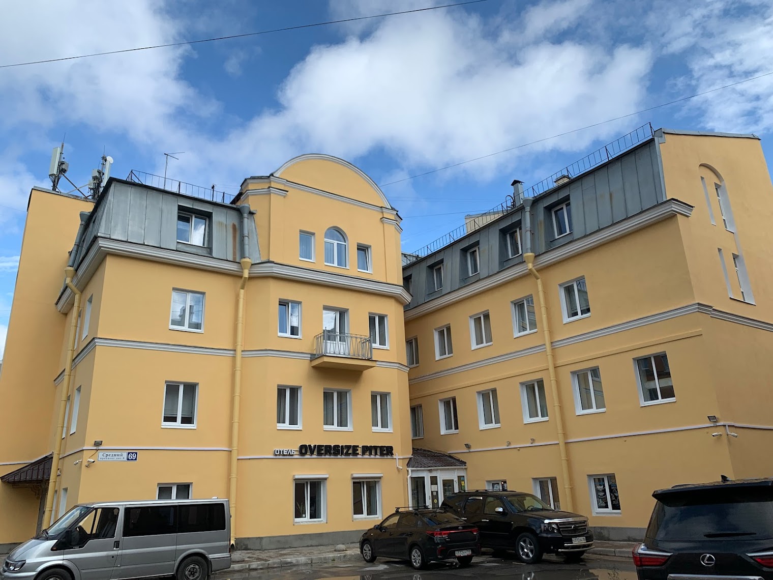 "Oversize Piter" Отель