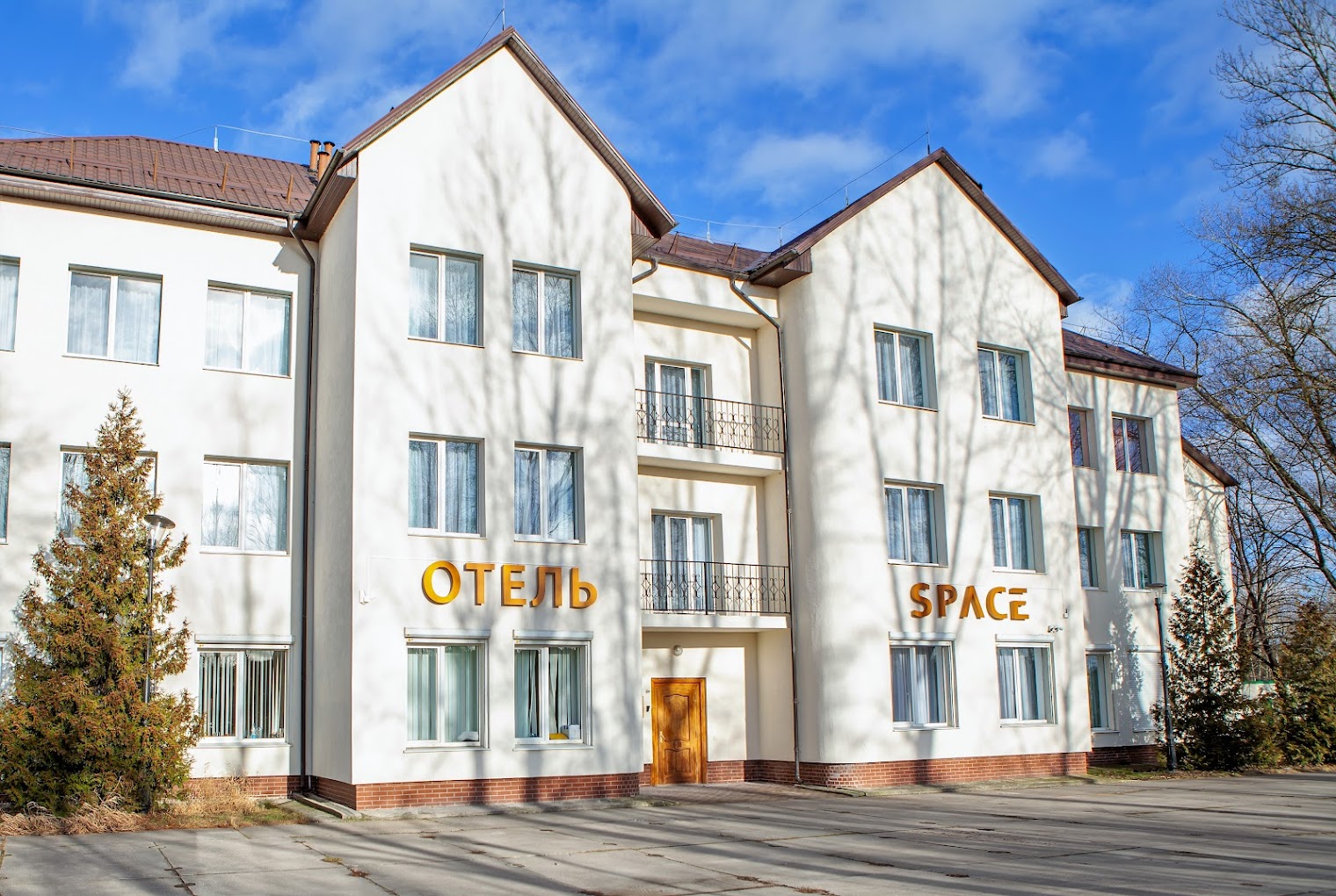 Отель Space