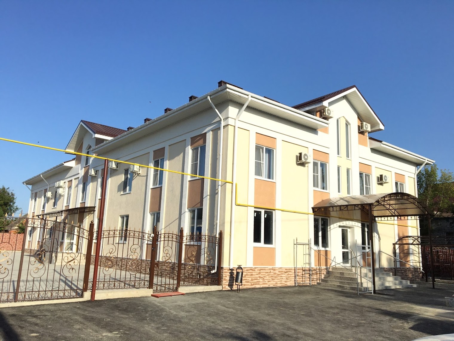 Gostinitsa Zhiemchuzhina