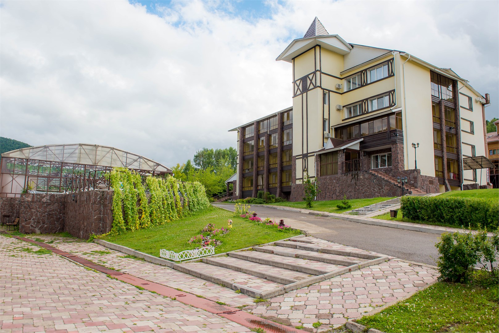 Сертификаты в Такмак SPA Отель