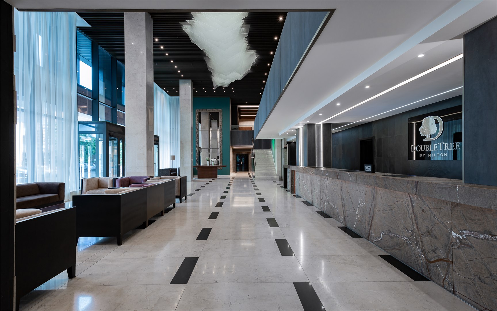 DoubleTree by Hilton - photo 2