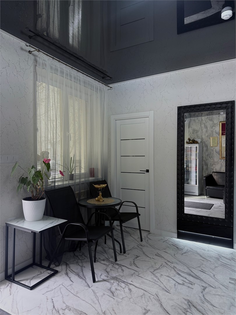 Home Royal - photo 5