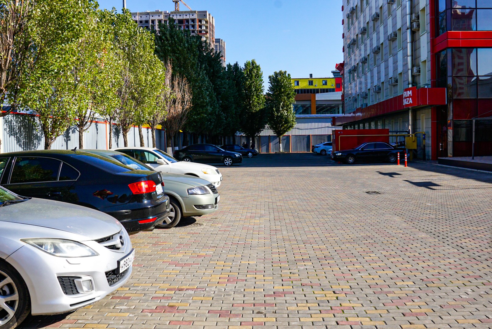 Forum Plaza - photo 5