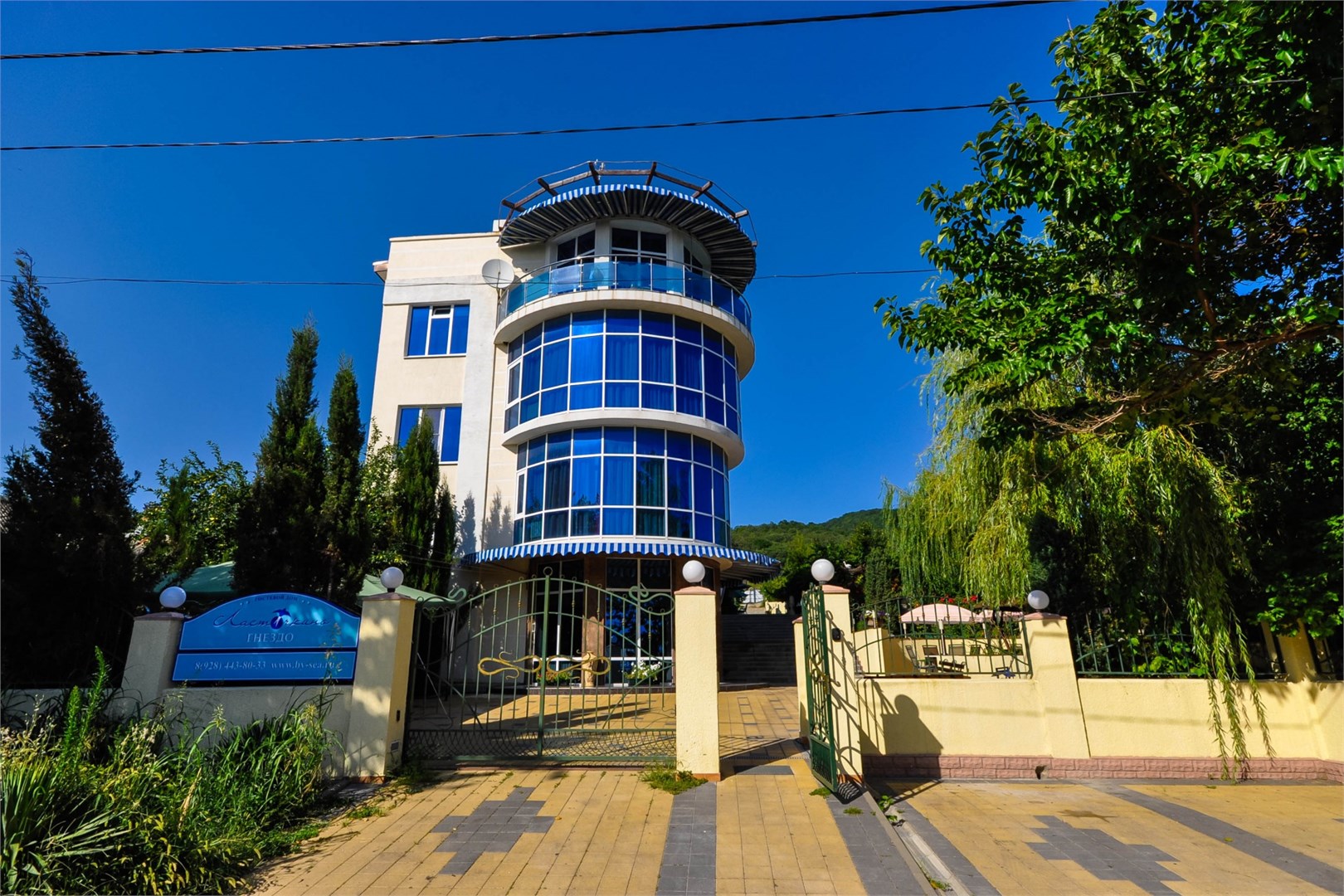 Ласточкино гнездо