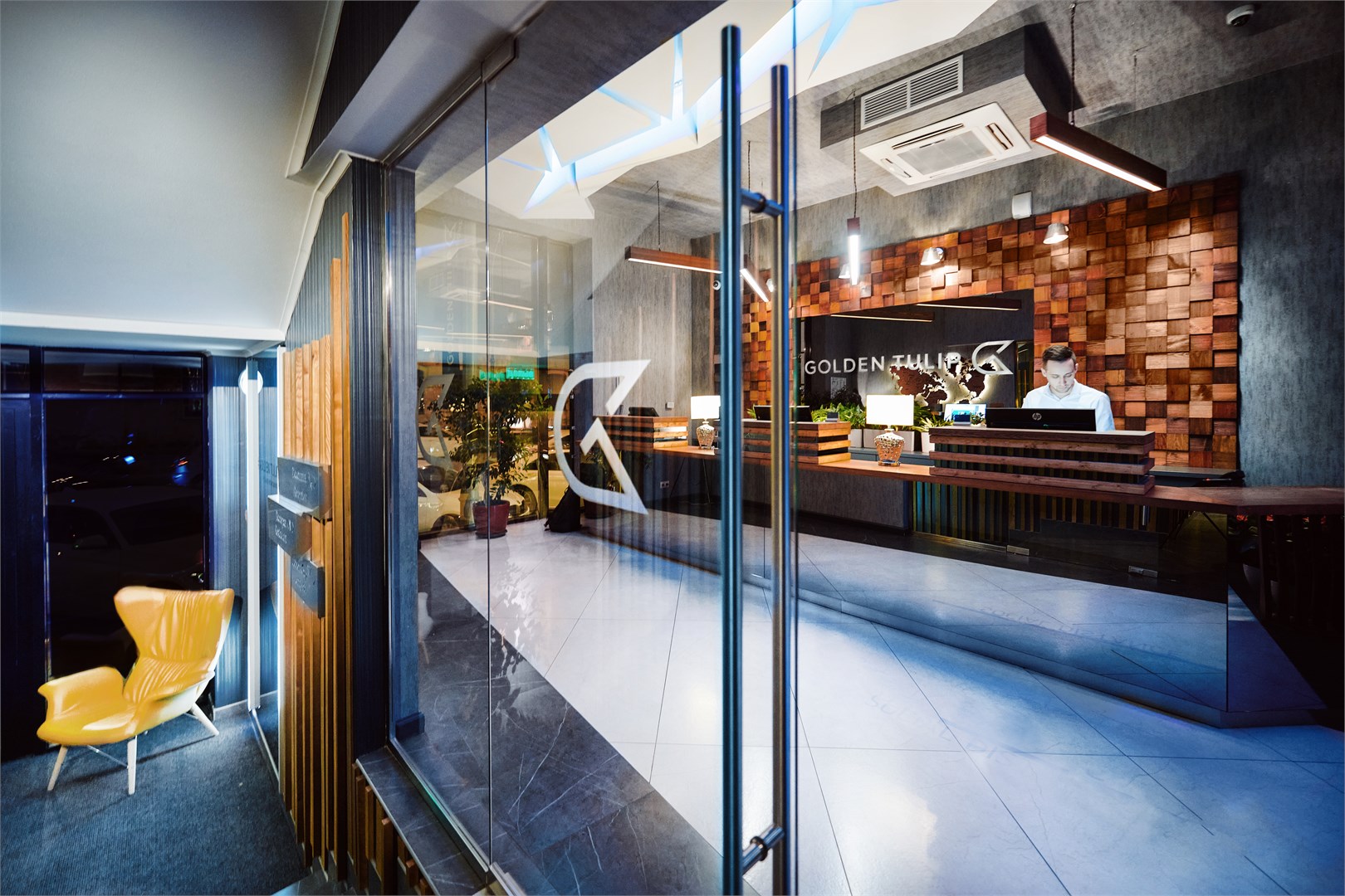 Tulip Hotel Apartments - photo 3