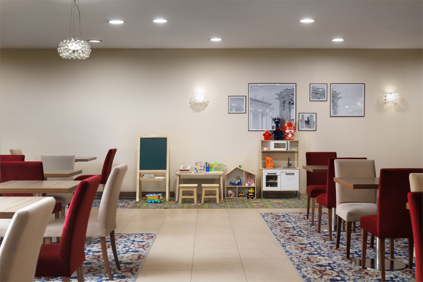Hampton by Hilton Strogino - photo 4