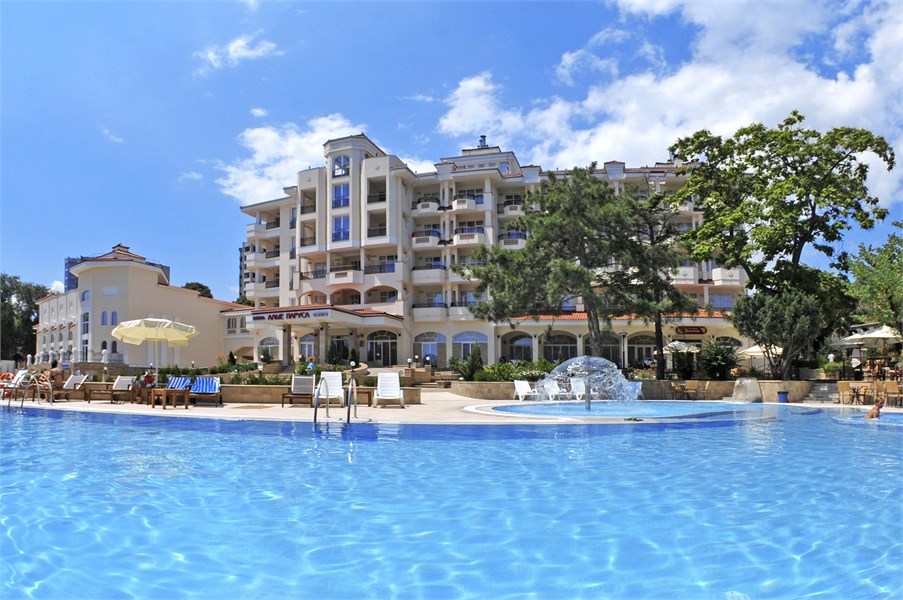 Отель «Алые Паруса»