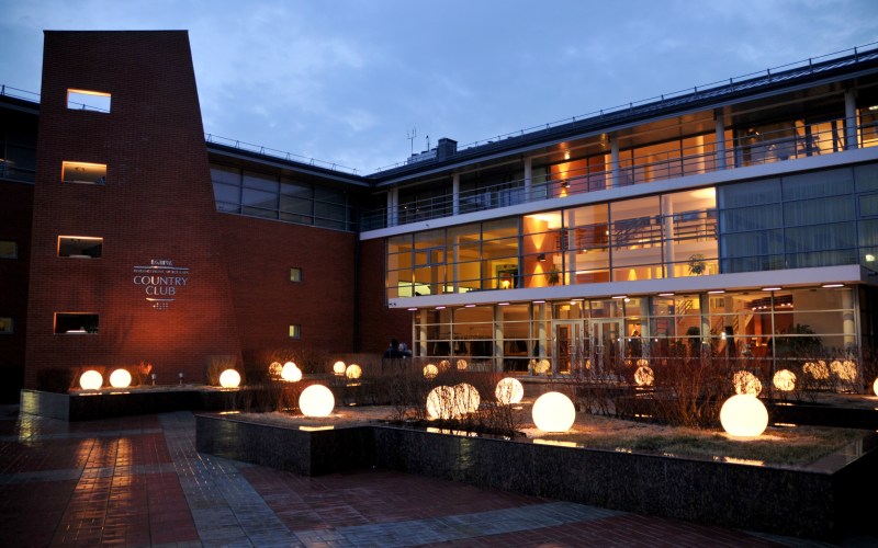 Величъ Country Club