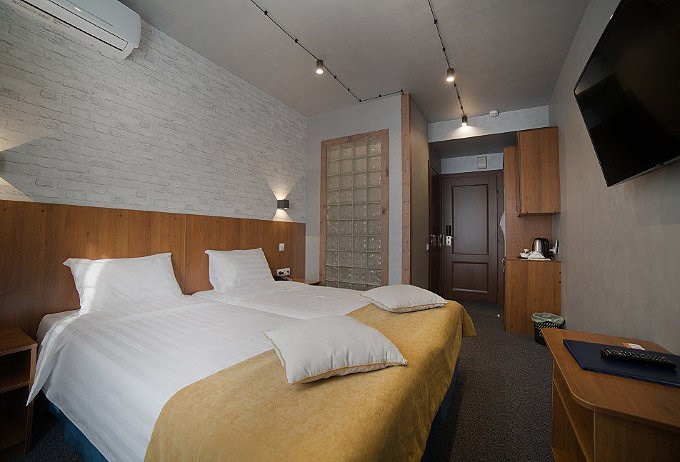 LOFT boutique hotel - photo 2