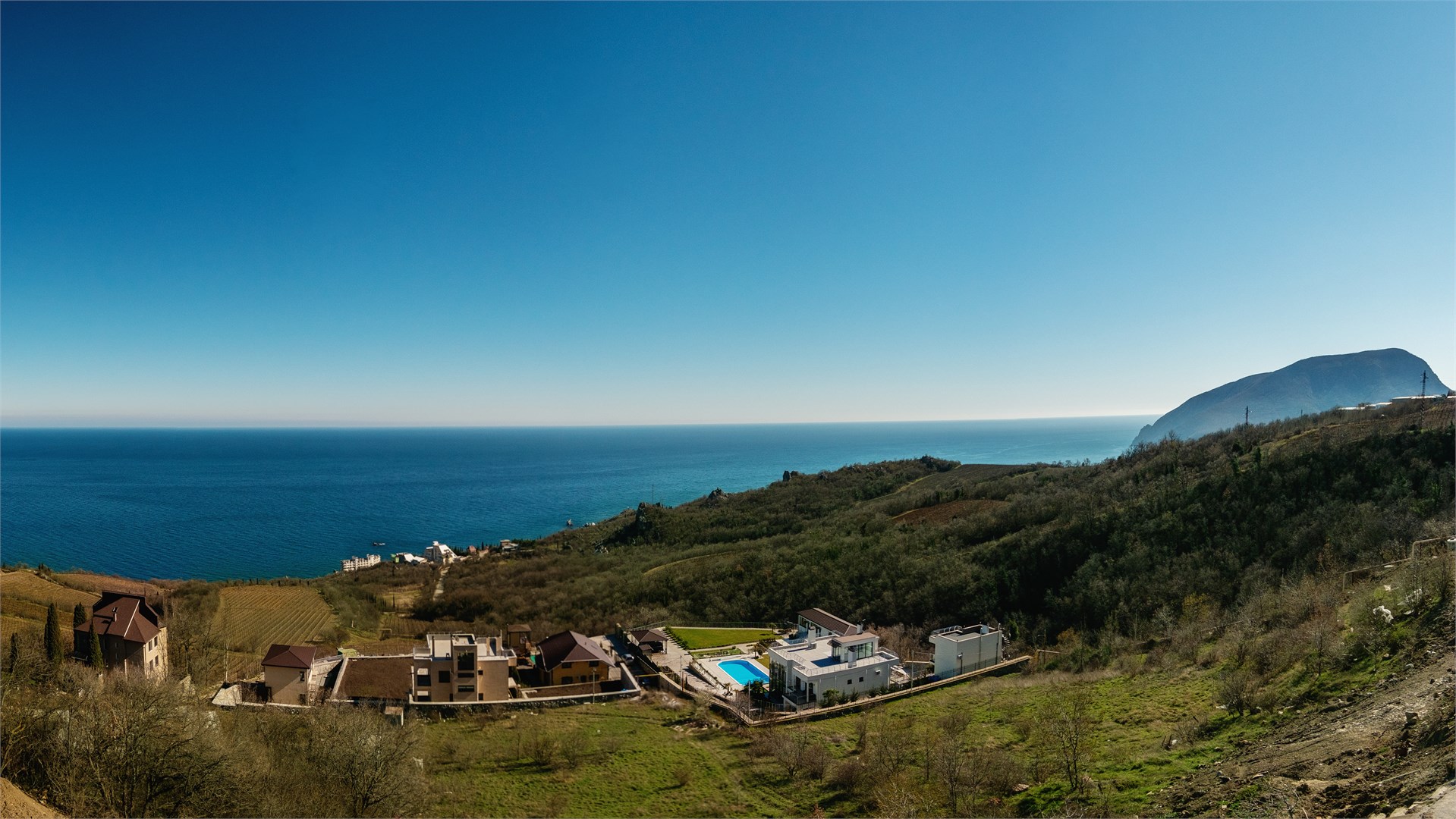 Avalon Apartments - photo 5
