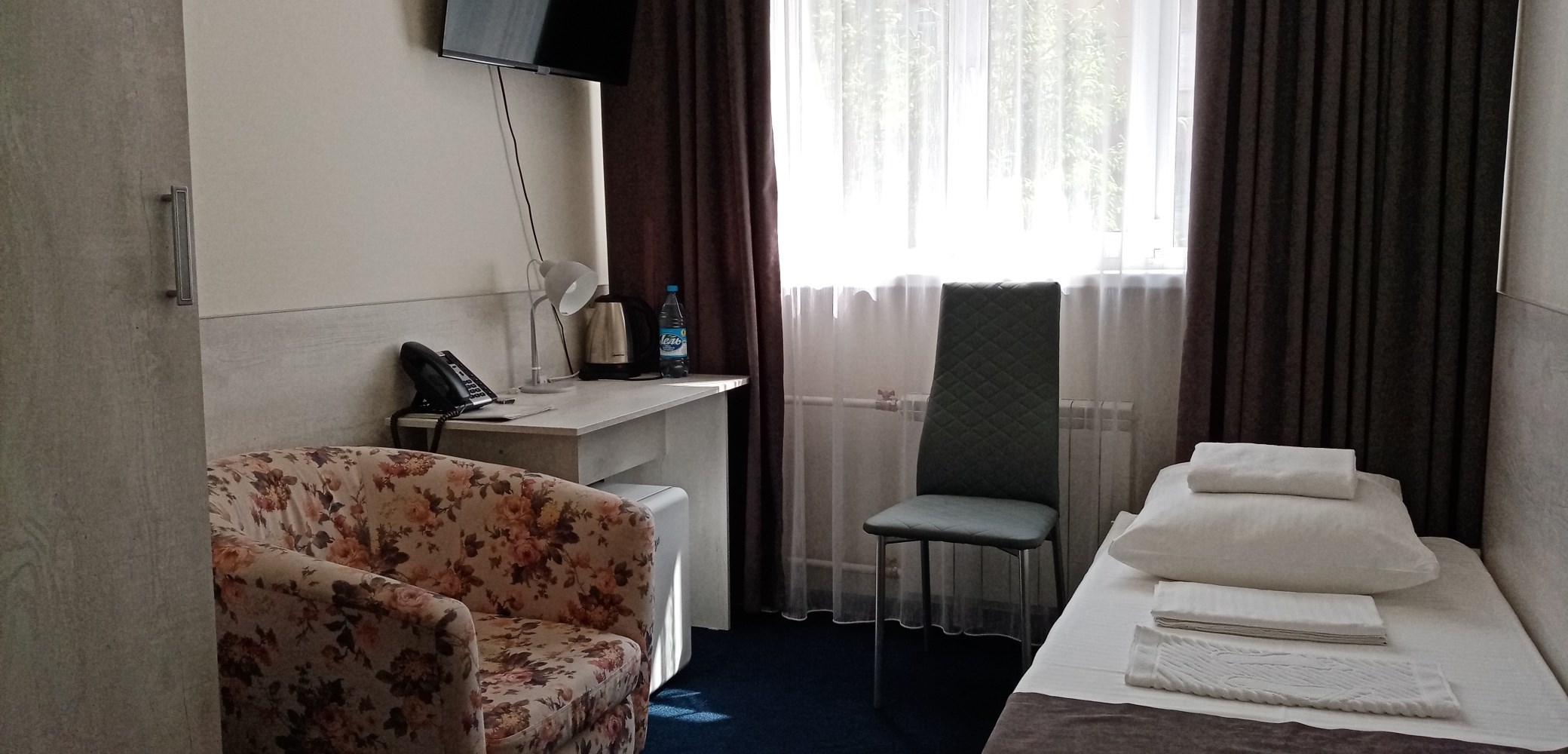 City Classic Hotel - photo 2