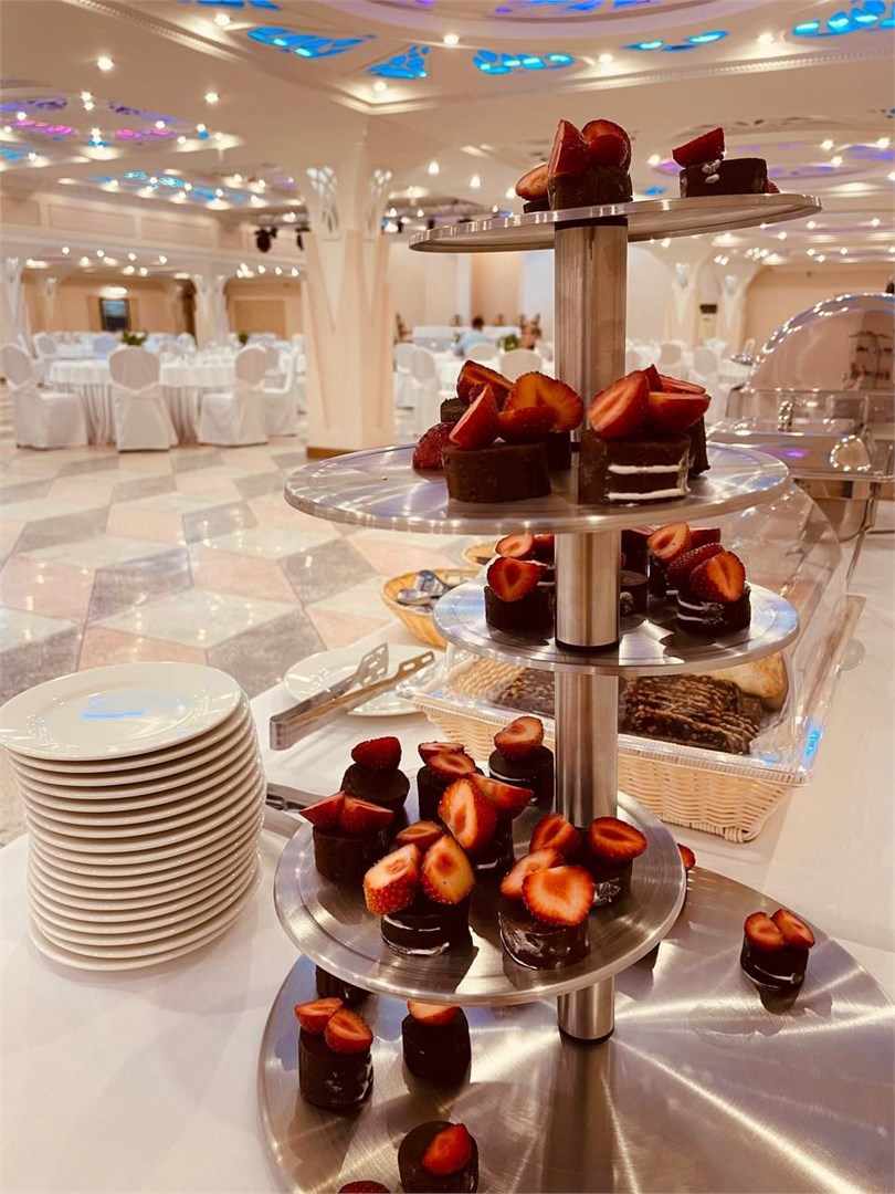 Золотой дельфин - photo 2