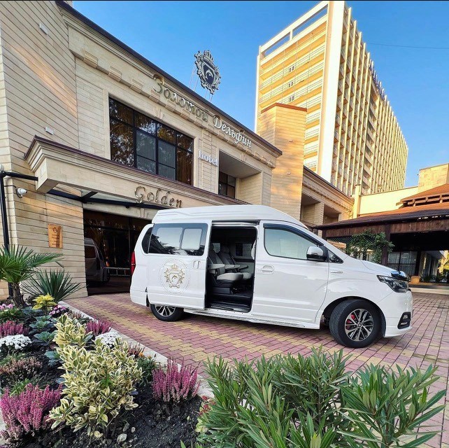 Золотой дельфин - photo 3