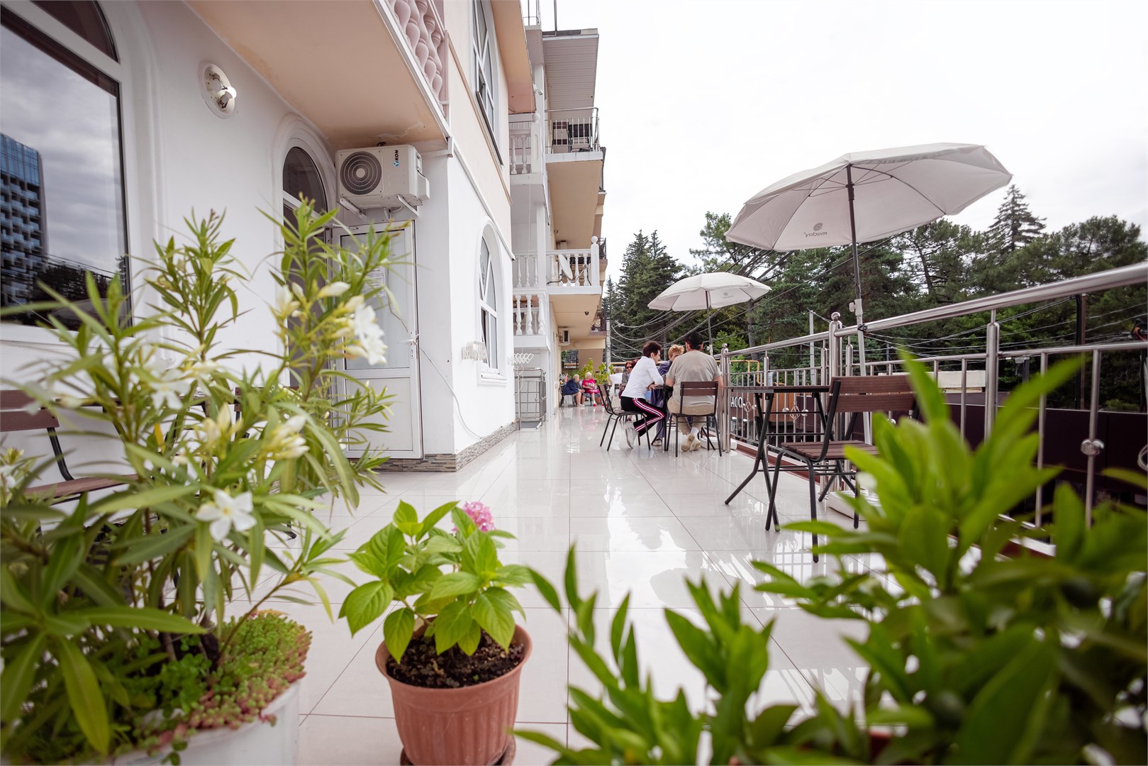 Rich Hotel - photo 5