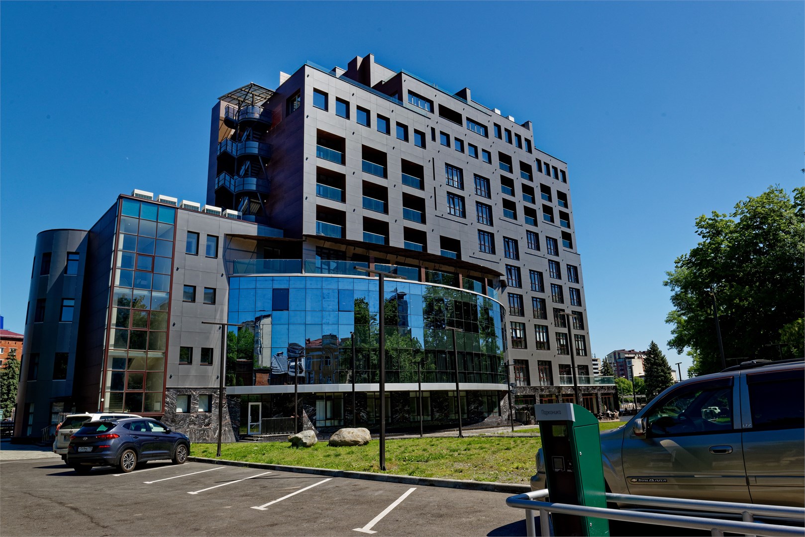 Парк Отель Владикавказ" (Double Tree by Hilton Vladikavkaz) - photo 4