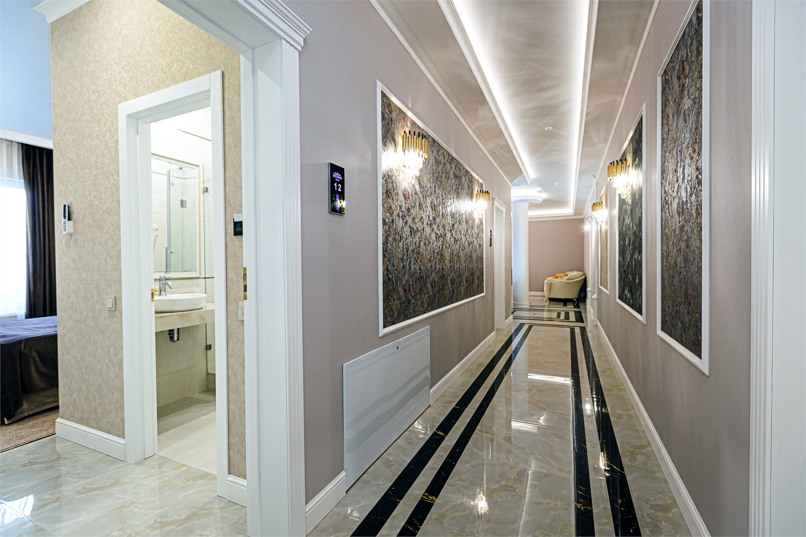 Отель "Monarch" - photo 5