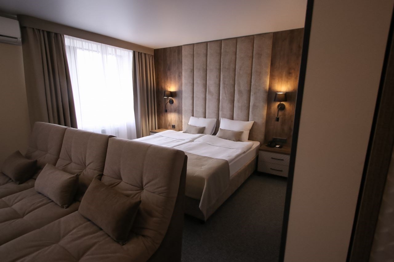 Meereen Hotel - photo 3