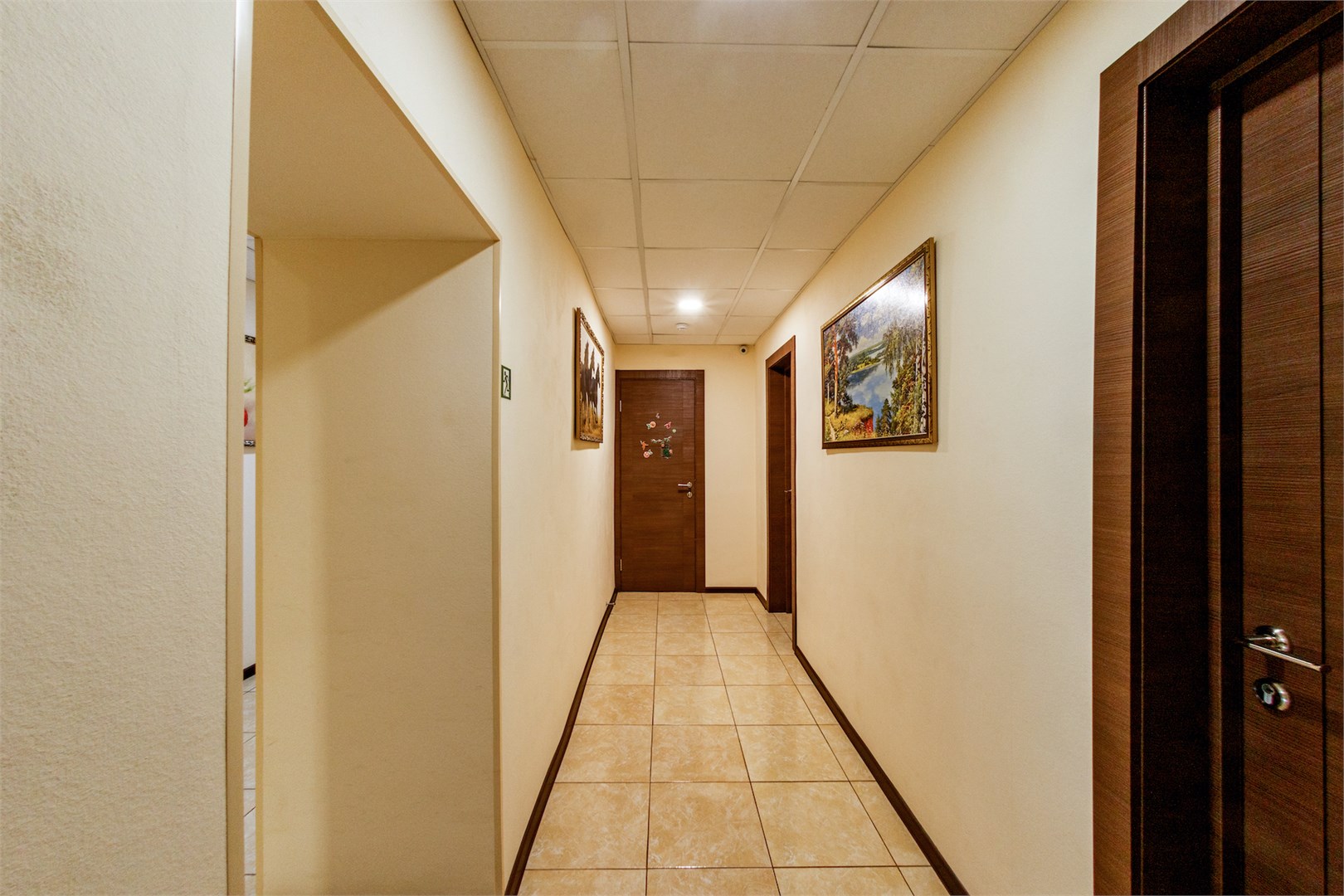 Тихий дворик - photo 3