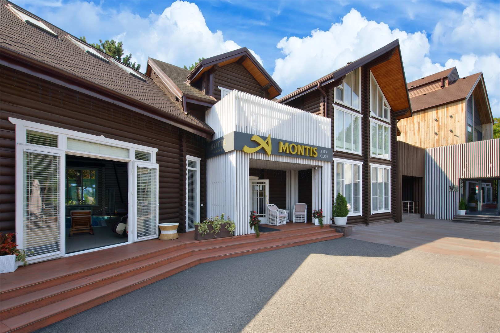 MIRROS Montis MediSpa Отель Пятигорск 5*