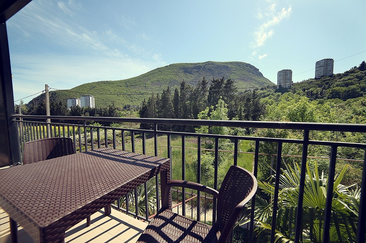 Фламинго (Партенит)