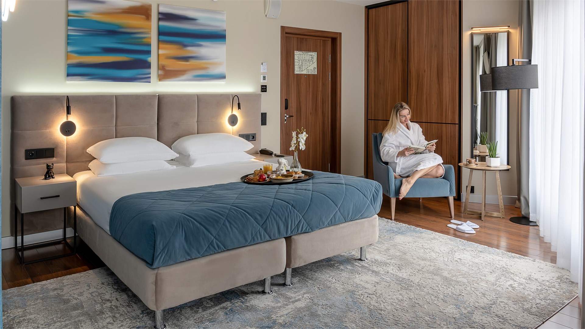 Отель - photo 2