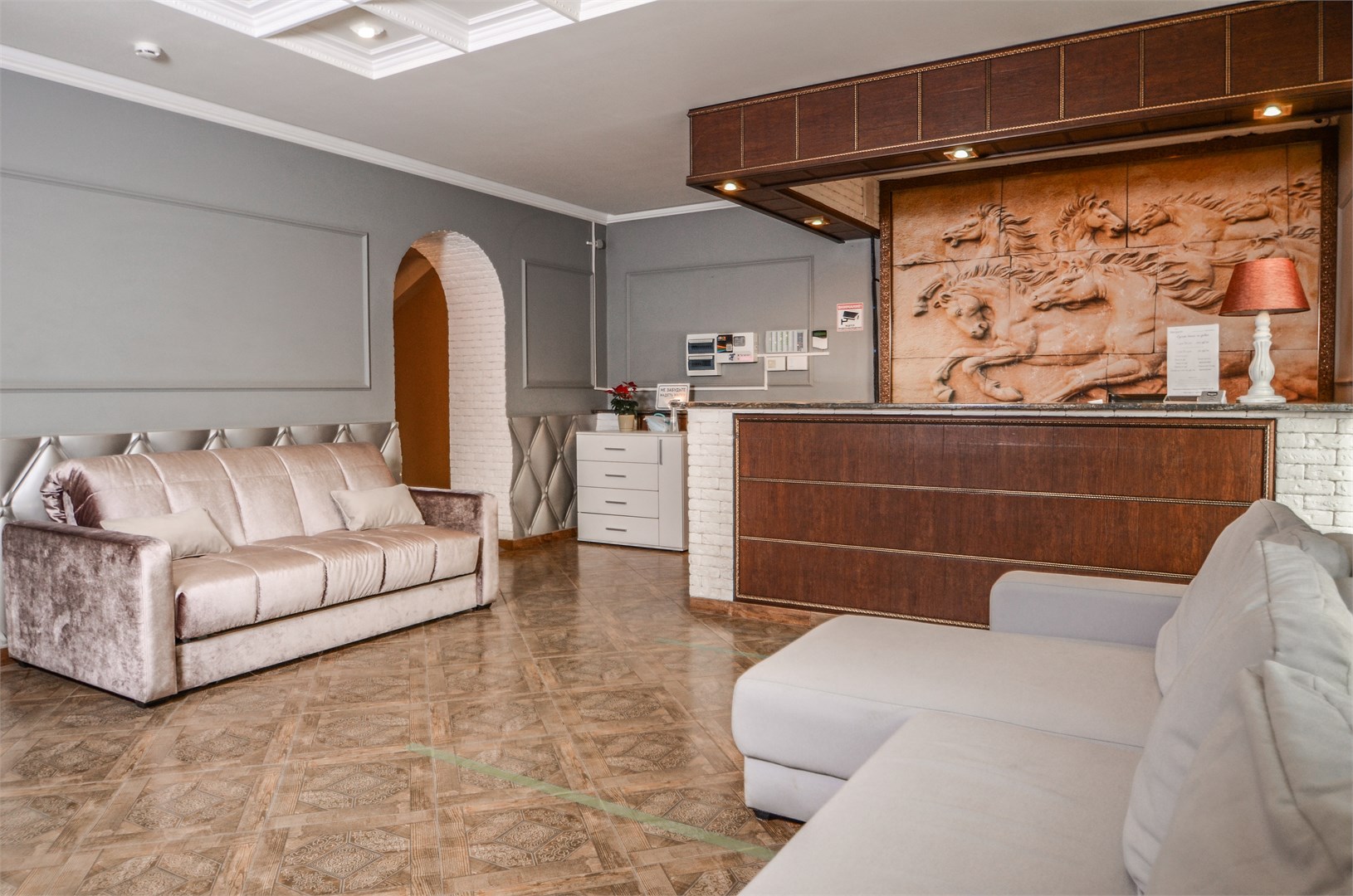 Margaret Rose Hotel - photo 3