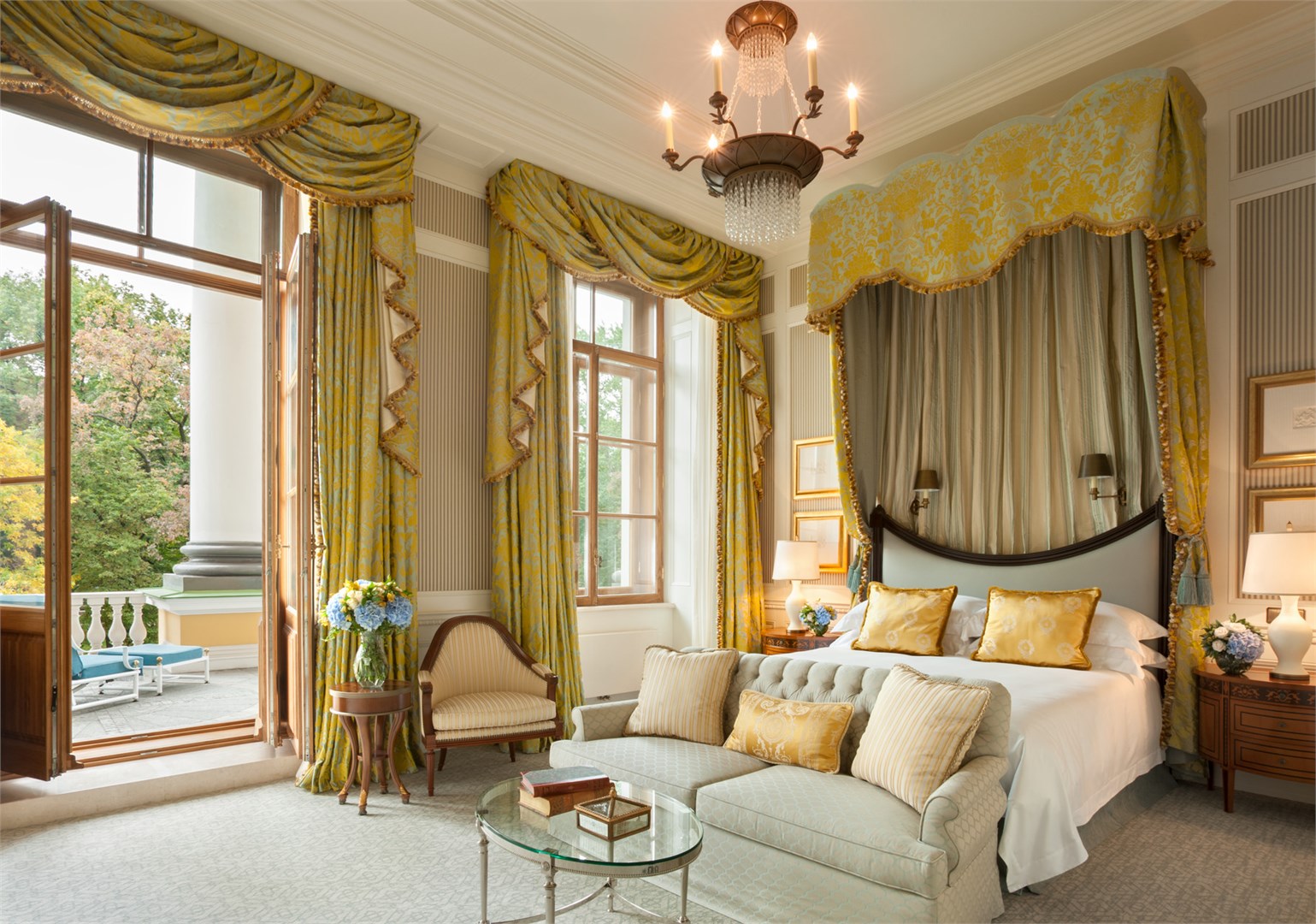 Four Seasons Hotel Lion Palace St. Petersburg - photo 3
