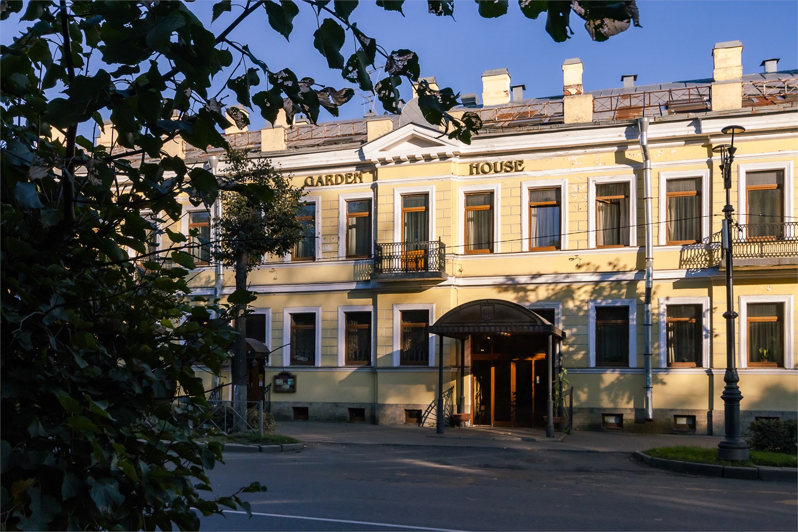 Отель "Garden House" - photo 3
