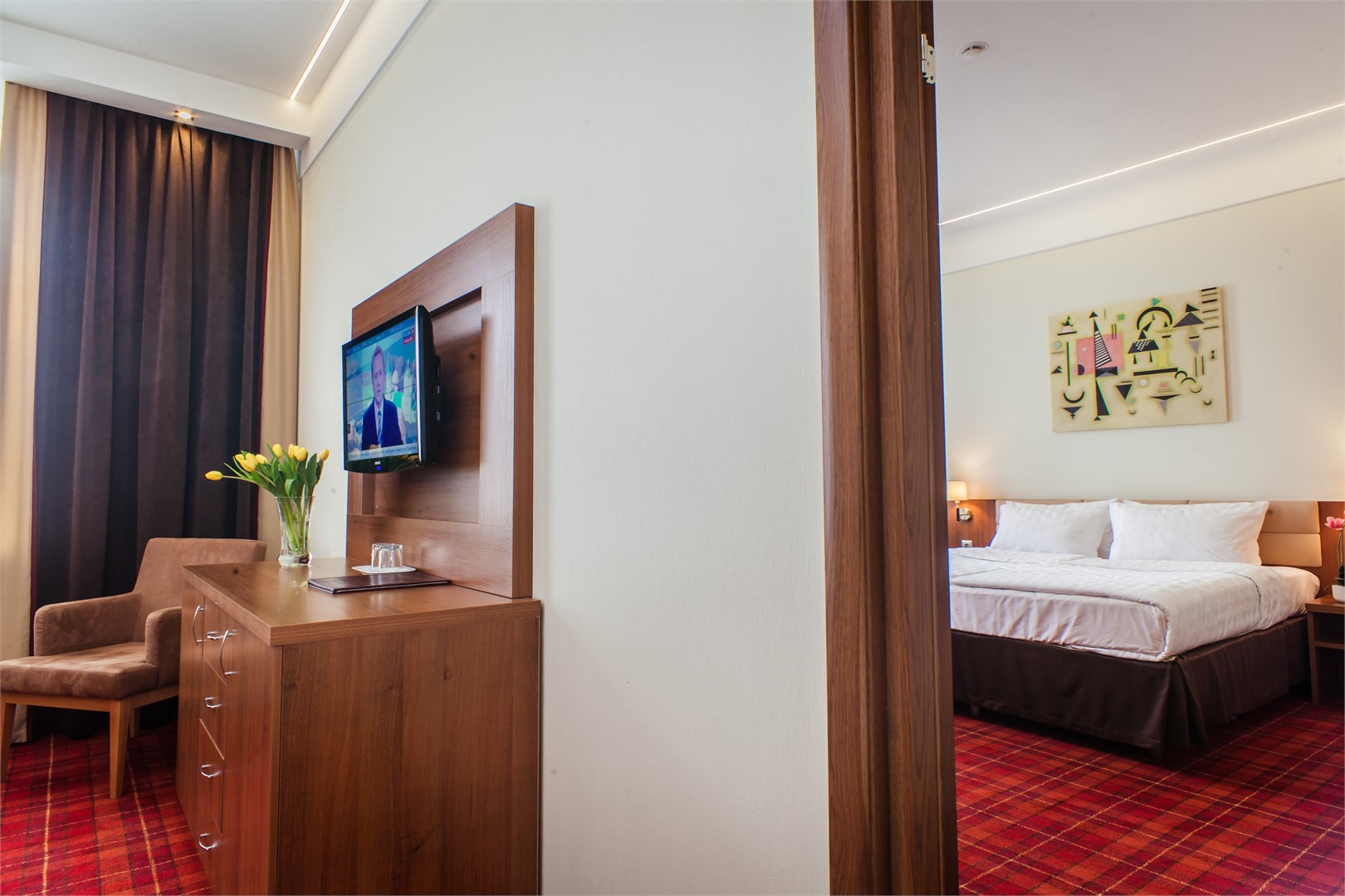 Best Western Plus Centre Hotel - photo 2