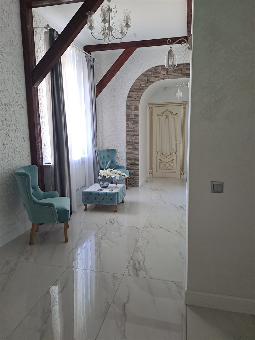 Silver House - photo 3
