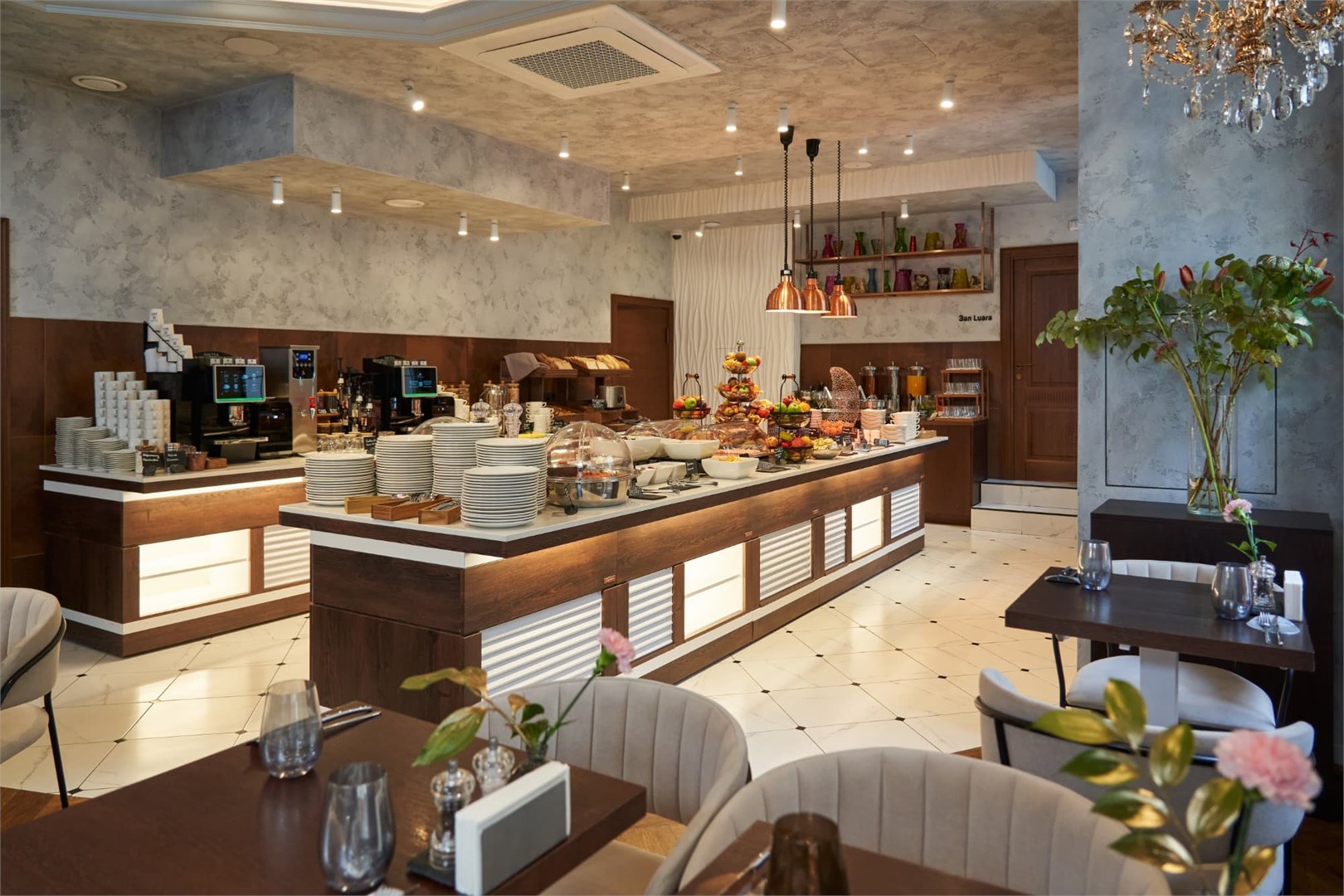 HELEN HOTEL - photo 5