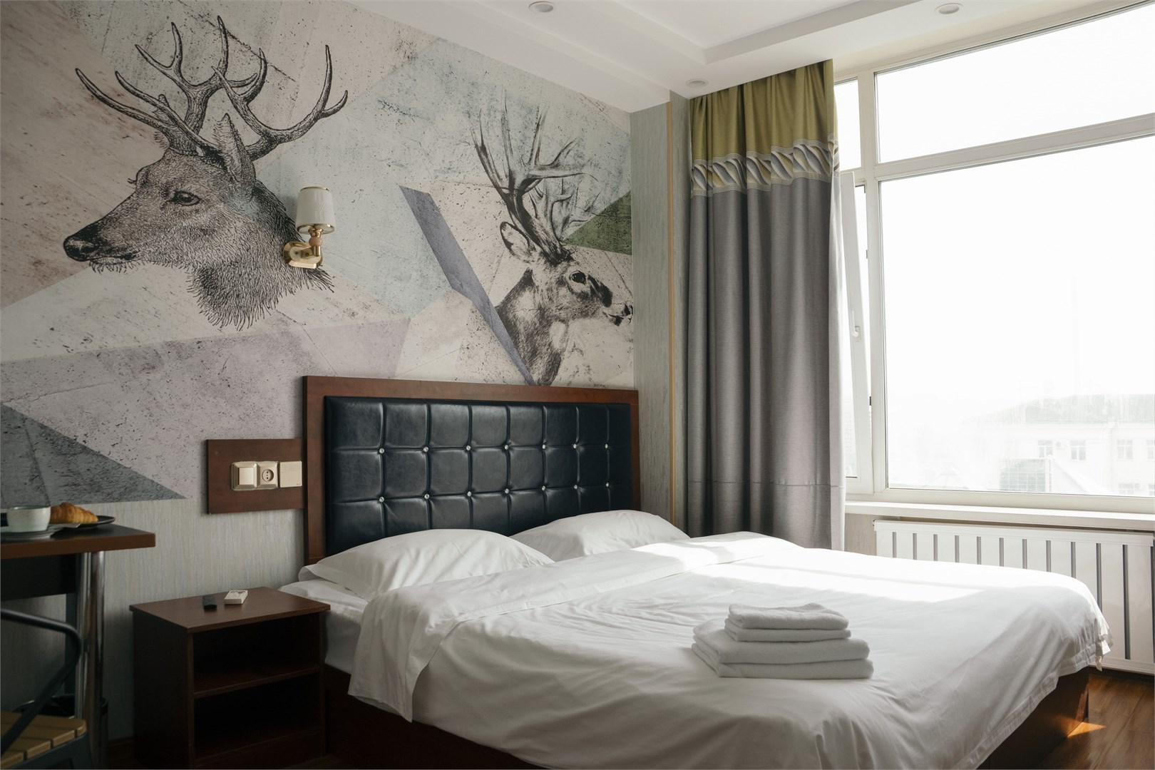 Gray Hotel - photo 2