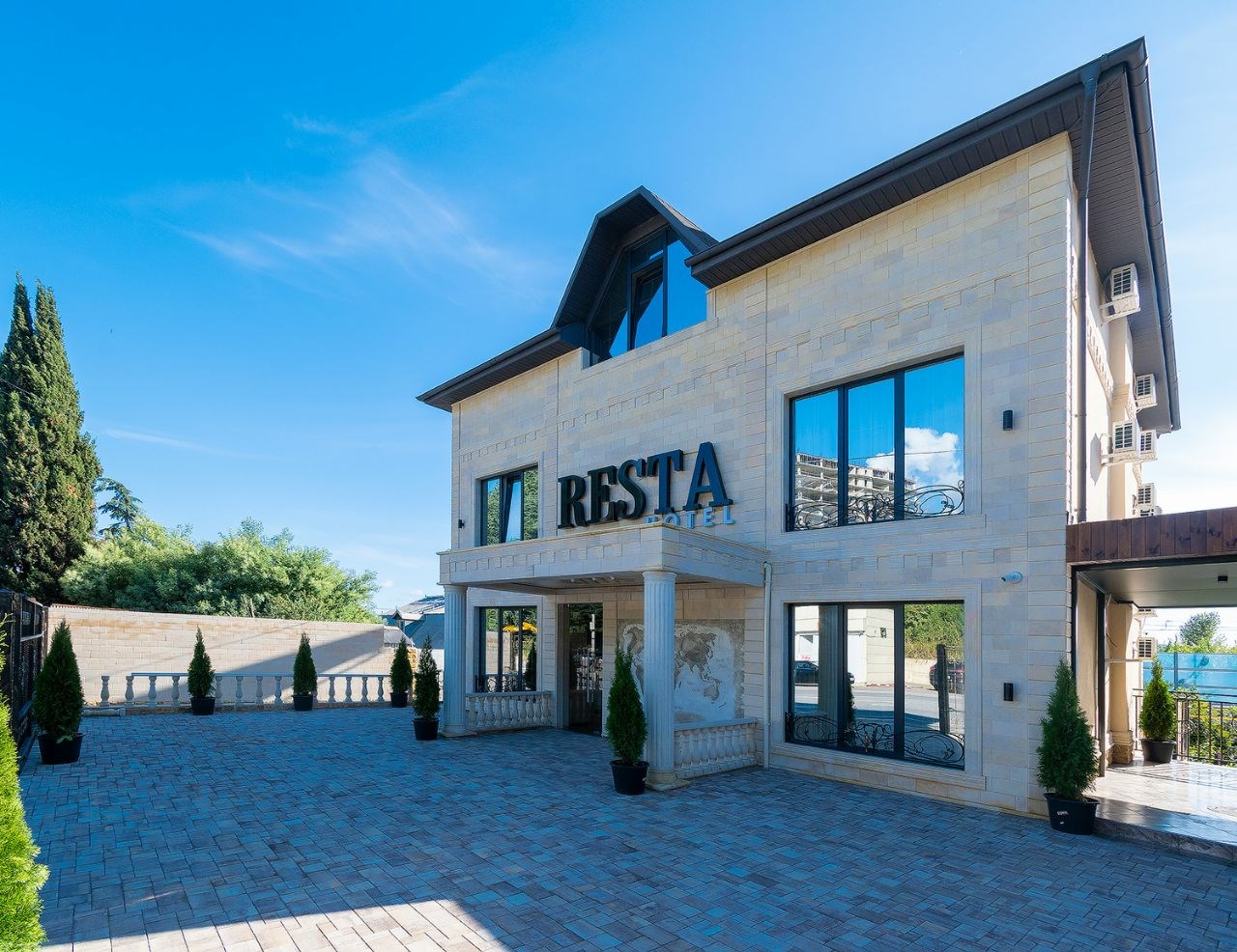 Resta hotel - photo 4